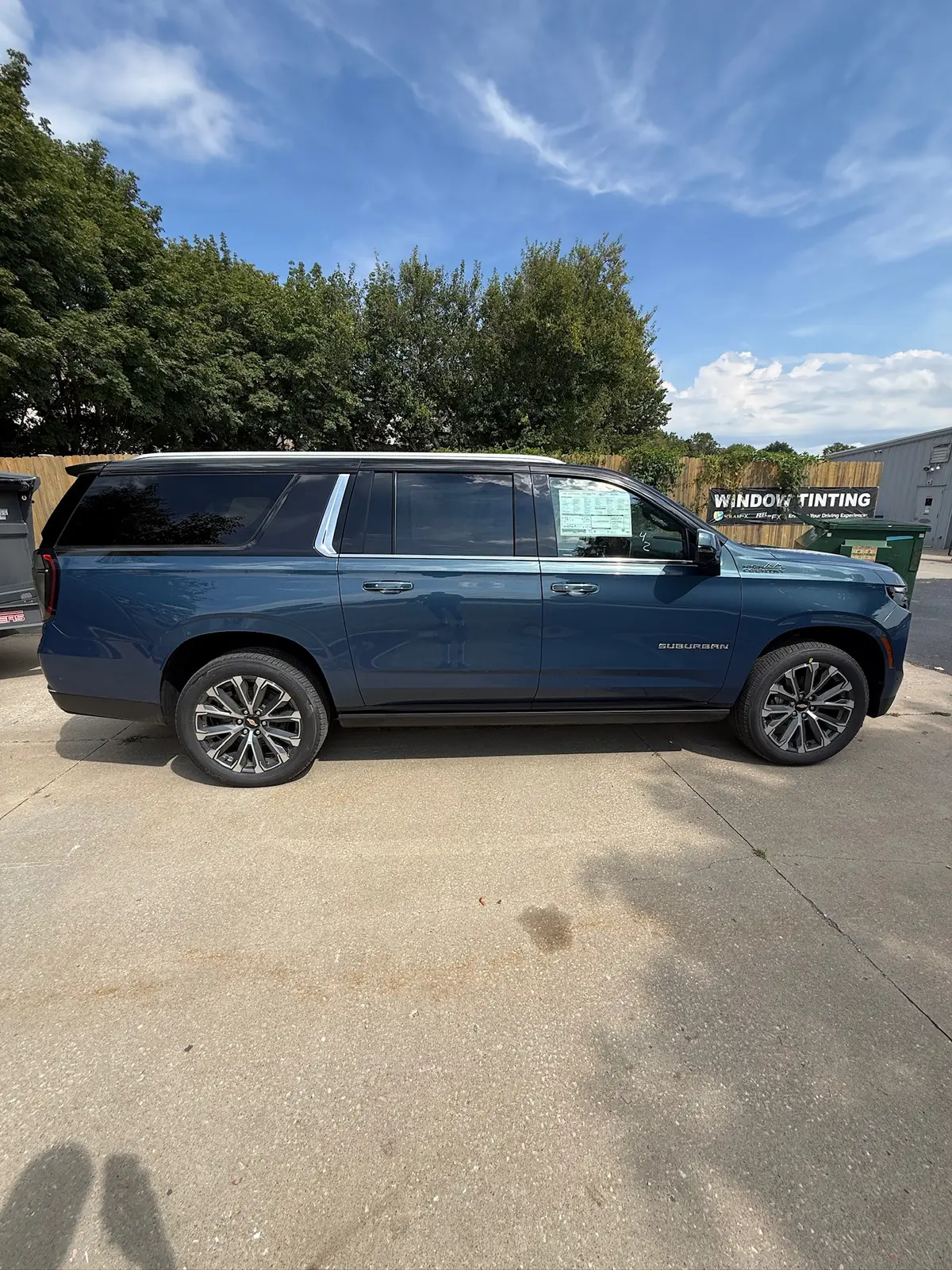 Chevrolet Suburban tuxedo wrap